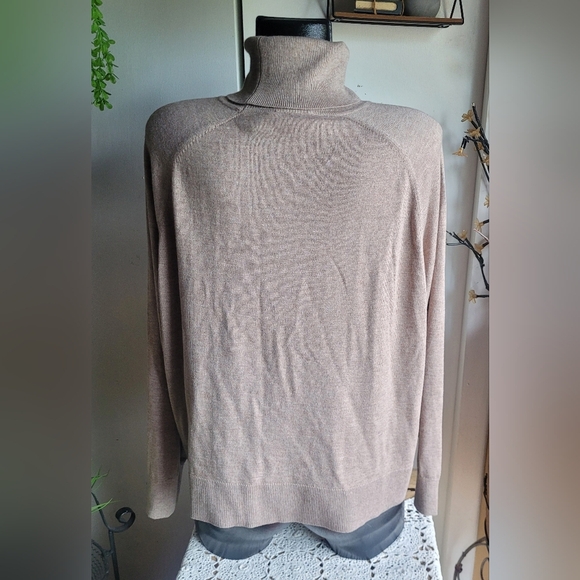 Ricki's Tan Turtleneck Cashmere Blend Sweater XL - Picture 8 of 8